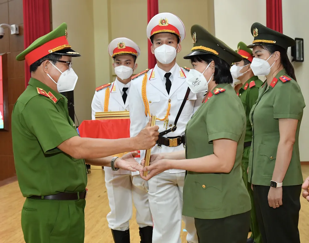 Giám đốc Công an TPHCM: Lực lượng công an không có tư tưởng nghỉ ngơi, buông lỏng ảnh 4