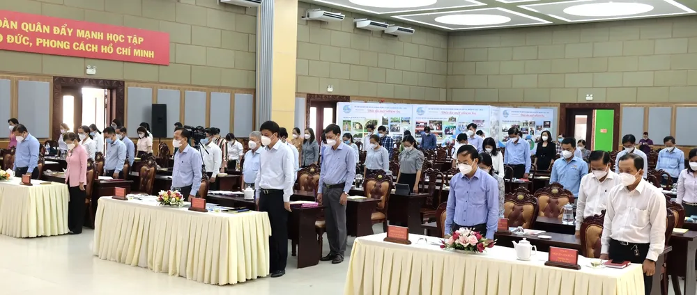 Phó Chủ tịch UBND TPHCM Lê Hòa Bình: Huyện Bình Chánh tuyệt đối không chủ quan, lơ là trước dịch Covid-19 ảnh 1