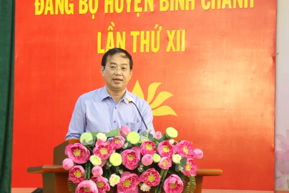 Phó Chủ tịch UBND TPHCM Lê Hòa Bình: Huyện Bình Chánh tuyệt đối không chủ quan, lơ là trước dịch Covid-19 ảnh 6