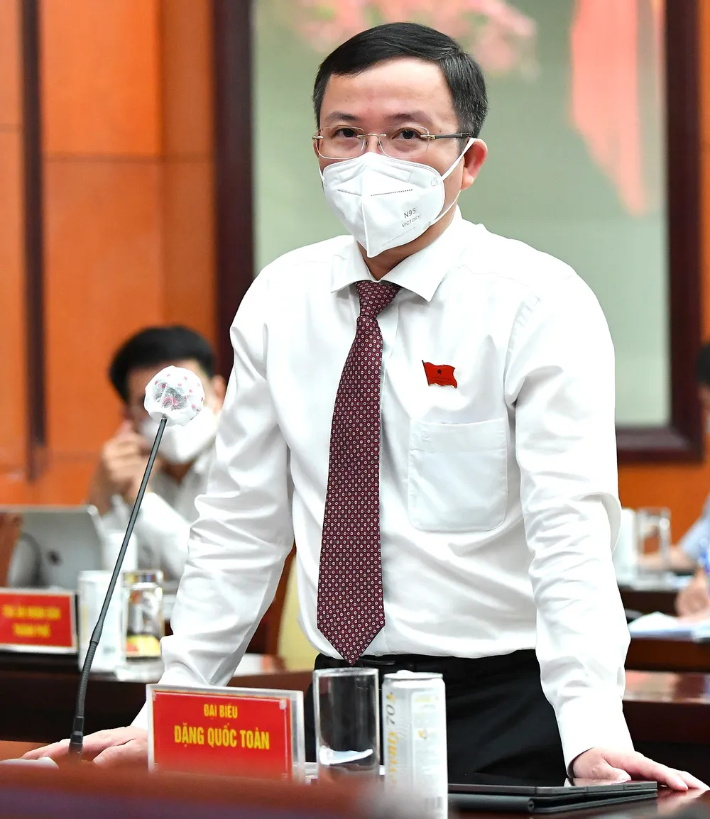 Giám đốc Sở Y tế TPHCM Tăng Chí Thượng: Đề xuất cho bán thuốc điều trị Covid-19 đại trà ảnh 1