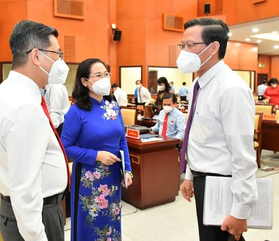 Chủ tịch HĐND TPHCM Nguyễn Thị Lệ: Đẩy mạnh giám sát để thực hiện tốt các nghị quyết ảnh 2