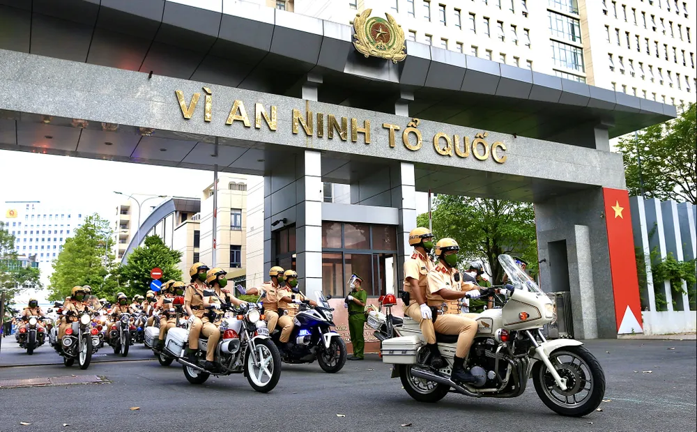 Xử lý nghiêm tập thể, cá nhân để tội phạm lộng hành trên địa bàn ảnh 3