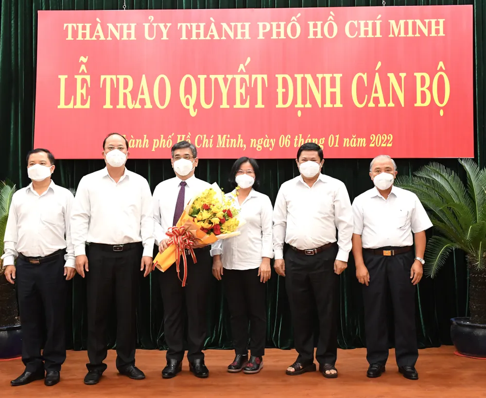 Đồng chí Nguyễn Phước Lộc giữ chức Trưởng Ban Tổ chức Thành ủy TPHCM ảnh 3