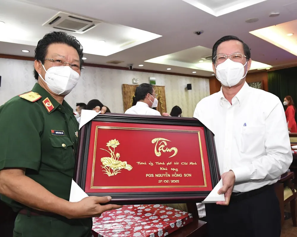 Đưa TPHCM trở thành trung tâm y tế chuyên sâu của cả nước, ngang tầm khu vực ảnh 2