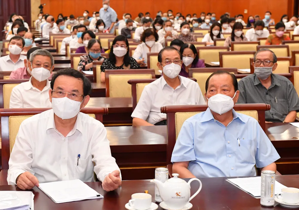 Phát huy vai trò người đứng đầu cấp ủy trong học tập, quán triệt Nghị quyết Đại hội XIII của Đảng ảnh 1