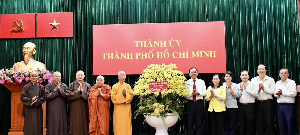 Bí thư Thành ủy TPHCM Nguyễn Văn Nên: Xây dựng không gian văn hóa Hồ Chí Minh gắn với văn hóa nhà Phật ảnh 1