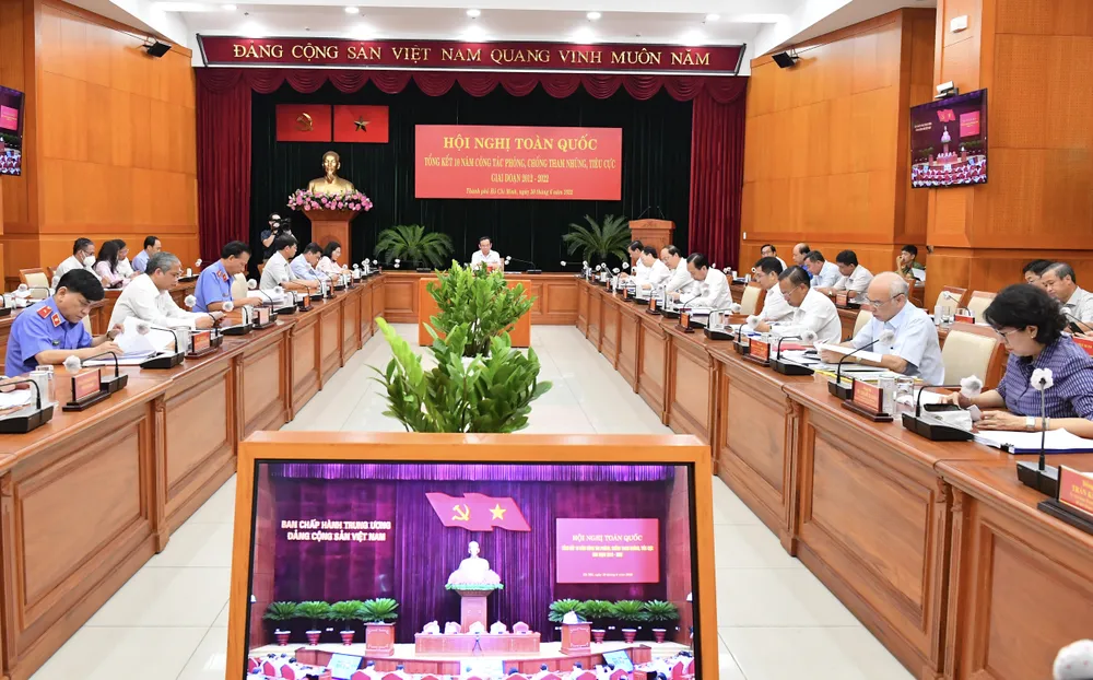 Chủ tịch UBND TPHCM Phan Văn Mãi: Tài sản vô giá, thiêng liêng của Đảng là niềm tin của nhân dân ảnh 1