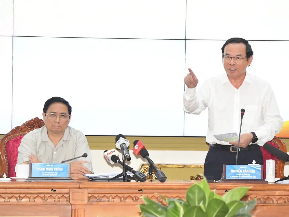 Bí thư Thành ủy TPHCM Nguyễn Văn Nên: TPHCM không thể đánh mất cơ hội phát triển ảnh 2