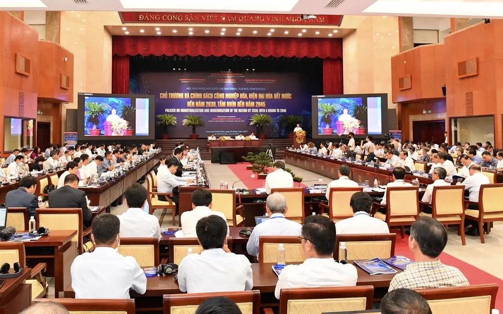Tìm giải pháp đột phá, góp phần hoàn thiện chủ trương, chính sách công nghiệp hóa, hiện đại hóa đất nước ảnh 6