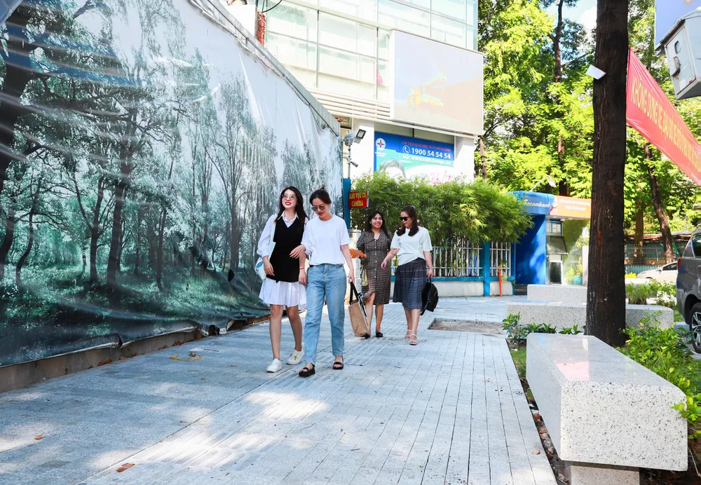 Khánh thành Công trình cải tạo nâng cấp các tuyến vỉa hè xung quanh Hồ Con Rùa ảnh 2