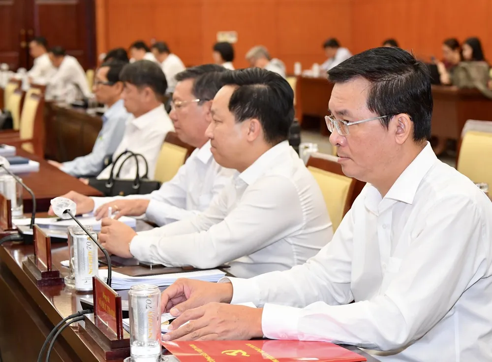 Bí thư Thành ủy TPHCM: TPHCM đề xuất đăng cai thí điểm những vấn đề mới, chưa có quy định ảnh 5