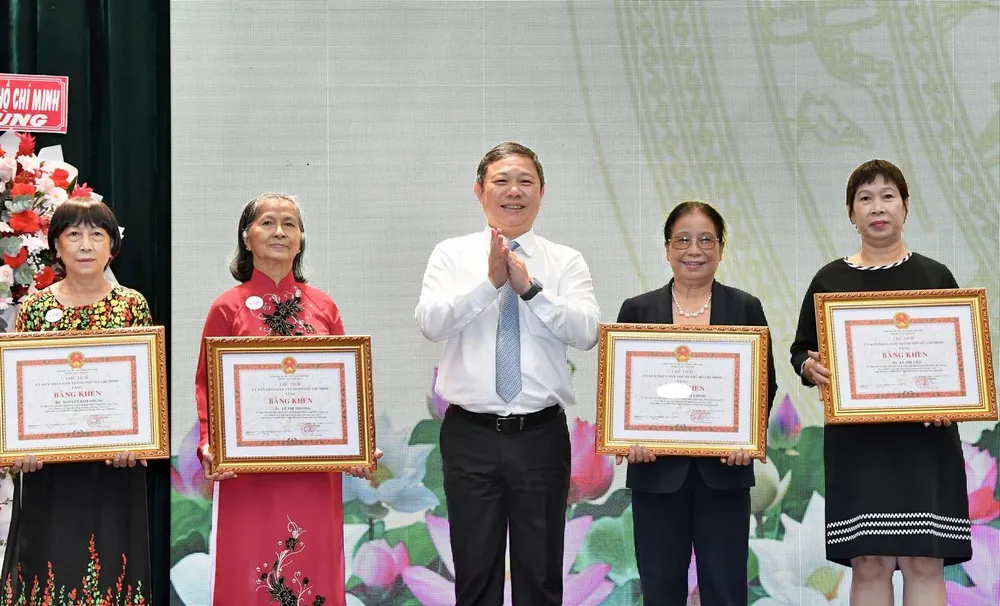 Lo cho người nghèo tiếp cận với nguồn vốn chính sách xã hội dễ hơn ảnh 2