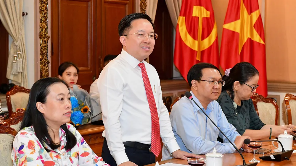 Điều động Phó Giám đốc Sở TT-TT TPHCM Từ Lương đến công tác tại VTV ảnh 2