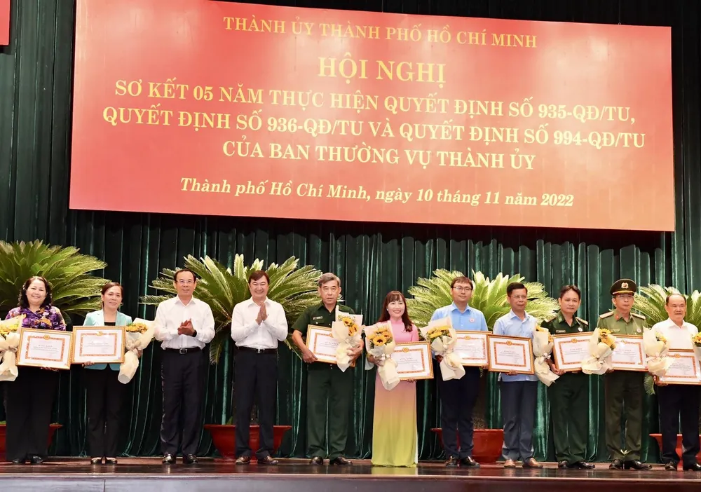 Phó Bí thư Thành ủy TPHCM Nguyễn Hồ Hải: Đẩy lùi lối sống thực dụng, vô cảm trước những khó khăn, bức xúc của người dân ảnh 1