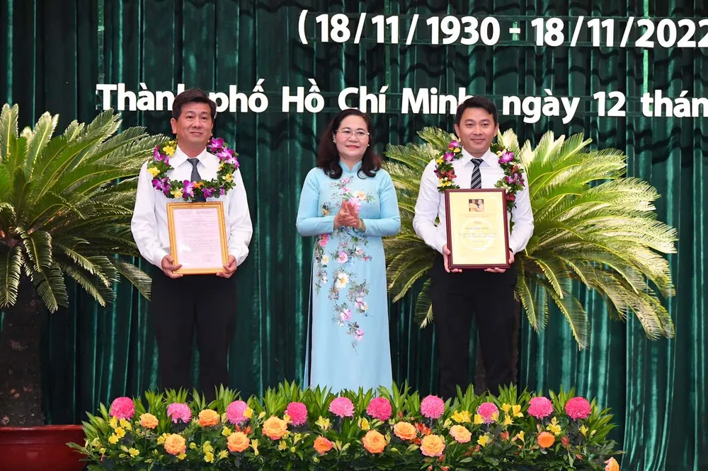 Mặt trận Tổ quốc Việt Nam TPHCM đóng góp nguồn lực to lớn xây dựng thành phố phát triển ảnh 6