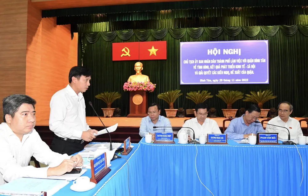 Chủ tịch UBND TPHCM Phan Văn Mãi làm việc, giải quyết nhiều kiến nghị của quận Bình Tân ảnh 5