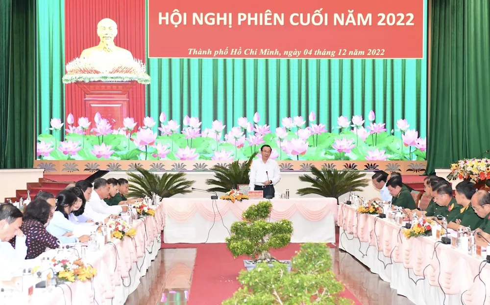 Bí thư Thành ủy TPHCM Nguyễn Văn Nên chủ trì hội nghị quân sự cuối năm 2022 ảnh 2
