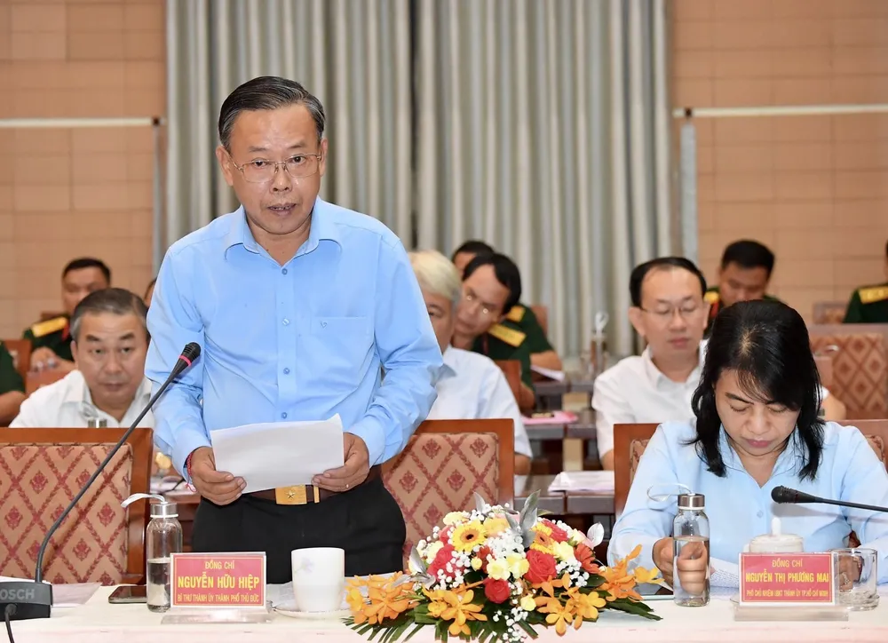 Bí thư Thành ủy TPHCM Nguyễn Văn Nên: Quan tâm chăm lo, hỗ trợ công nhân mất việc ảnh 5