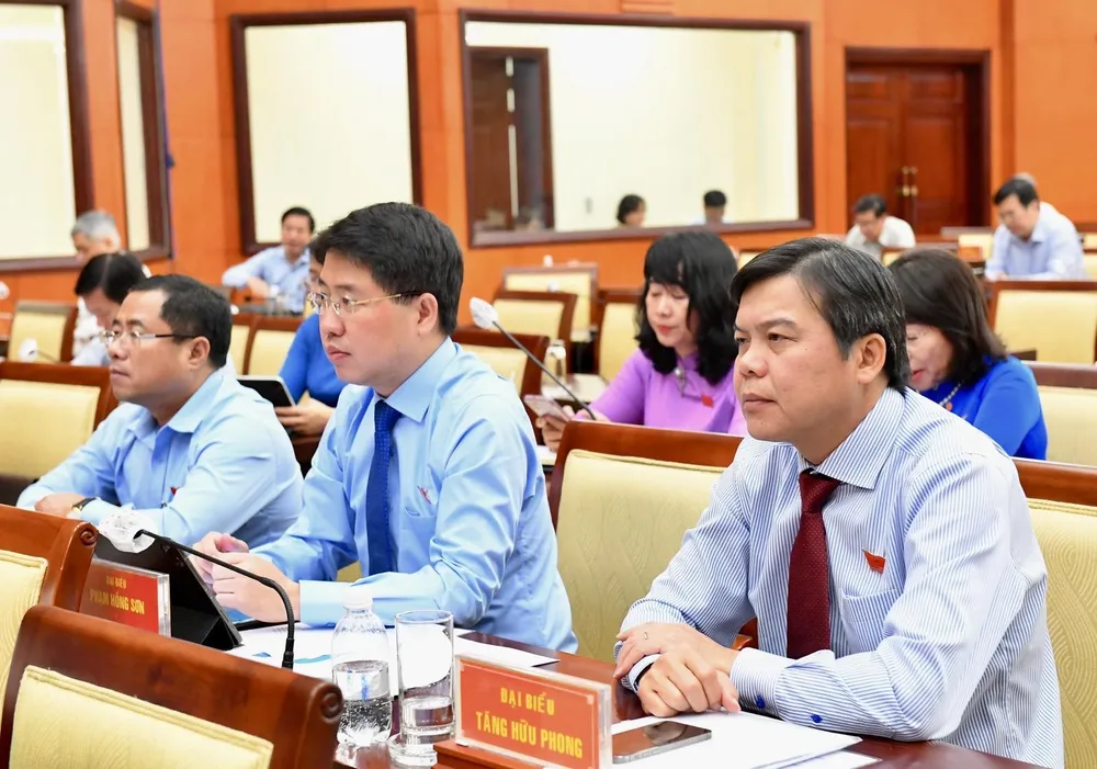 Chủ tịch HĐND TPHCM Nguyễn Thị Lệ: Tập trung tháo gỡ vướng mắc cho doanh nghiệp ảnh 5