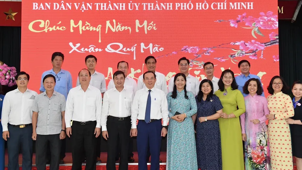 Bí thư Thành ủy TPHCM Nguyễn Văn Nên cùng các đại biểu dự hội nghị. Ảnh: VIỆT DŨNG