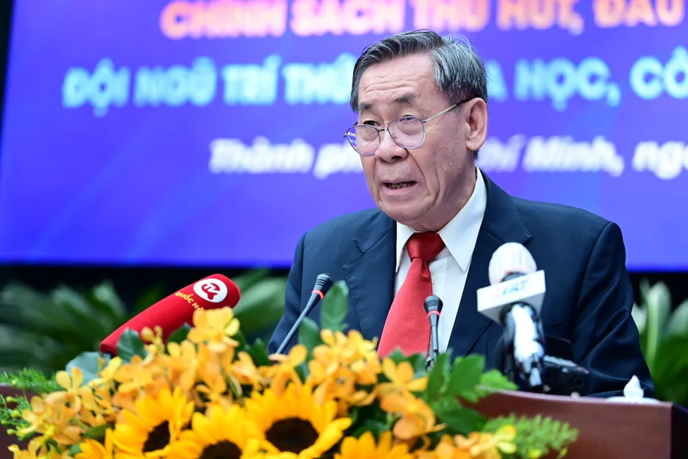 GS-TS Võ Văn Tớ đề xuất một “ốc đảo” thử nghiệm, với cơ chế cởi mở, “phi nghị định”. Ảnh: VĂN MINH