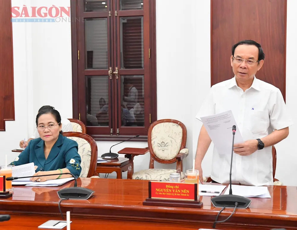 Bí thư Thành ủy TPHCM Nguyễn Văn Nên phát biểu chỉ đạo. Ảnh: VIỆT DŨNG