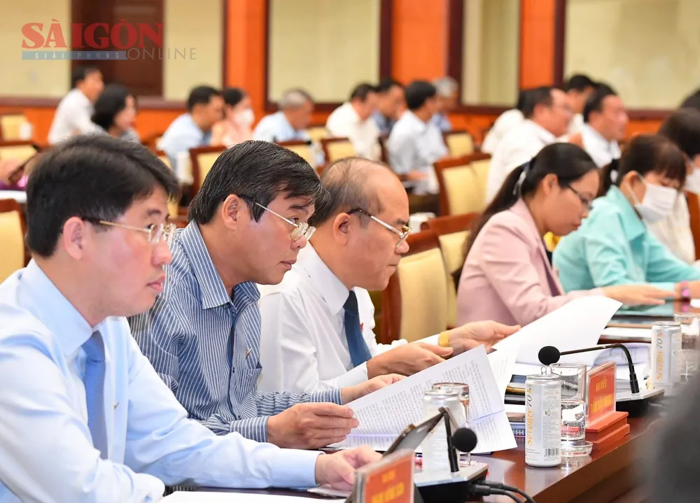 Các đại biểu tại kỳ họp. Ảnh: VIỆT DŨNG