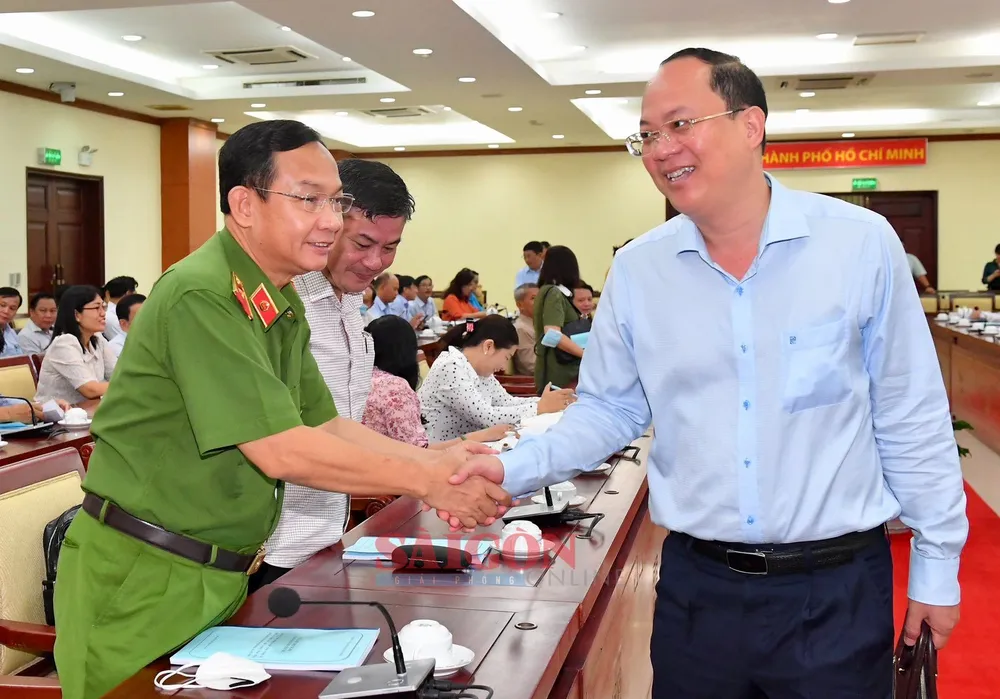 Phó Bí thư Thành ủy TPHCM Nguyễn Hồ Hải dự và chủ trì. Ảnh: VIỆT DŨNG