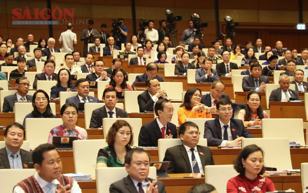 Các đại biểu dự phiên khai mạc tại Nhà Quốc hội. Ảnh: QUANG PHÚC