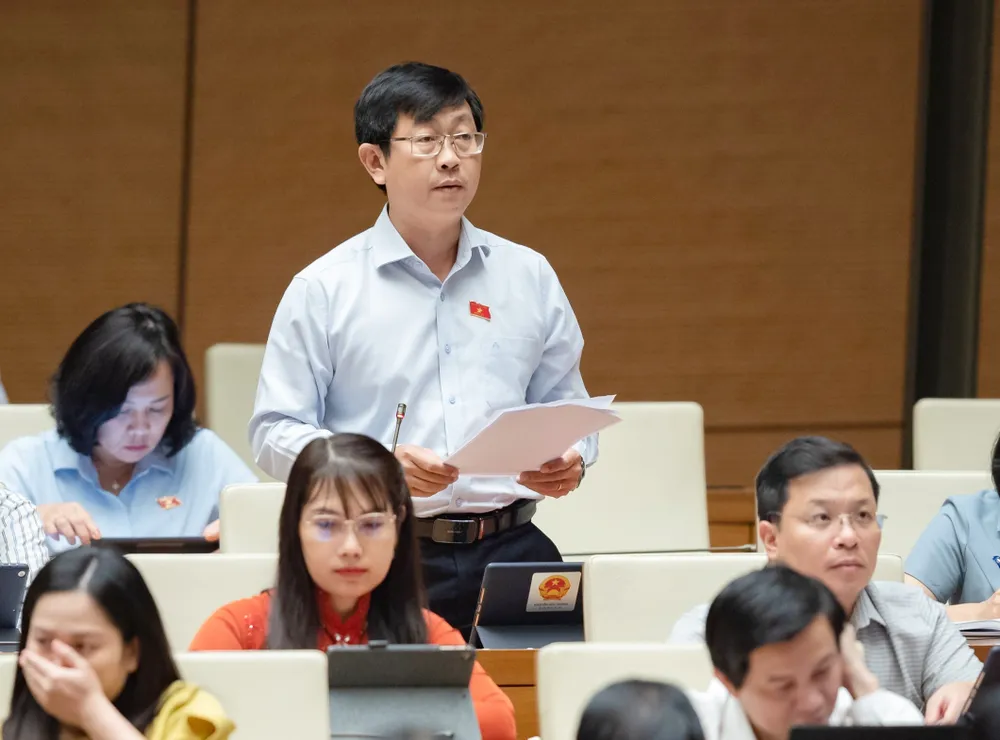 ĐB Nguyễn Hữu Thông (Bình Thuận). Ảnh: QUANG PHÚC