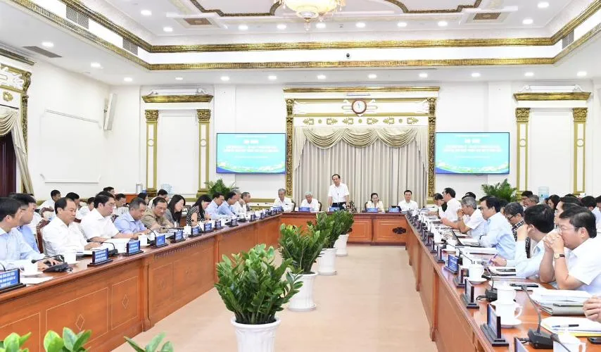 Ngày 28-9, UBND TPHCM tổ chức Hội nghị tình hình kinh tế - xã hội 9 tháng đầu năm; nhiệm vụ, giải pháp trọng tâm quý IV-2023. Ảnh: VIỆT DŨNG