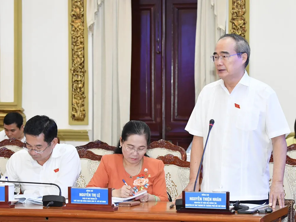 ĐBQH Nguyễn Thiện Nhân phát biểu. Ảnh: VIỆT DŨNG