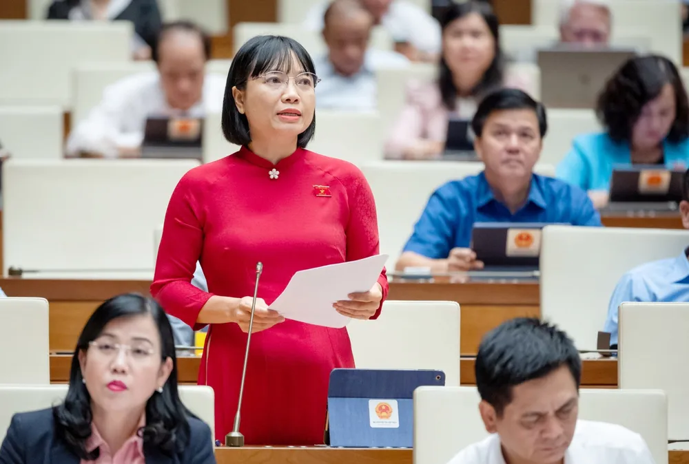 ĐB Nguyễn Thị Việt Nga. Ảnh: QUANG PHÚC ĐB Nguyễn Thị Việt Nga. Ảnh: QUANG PHÚC