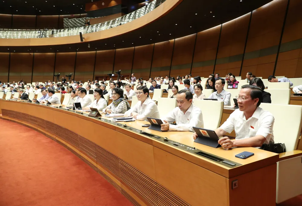 Đại biểu Quốc hội dự phiên chất vấn và trả lời chất vấn chiều 7-11. Ảnh: QUANG PHÚC