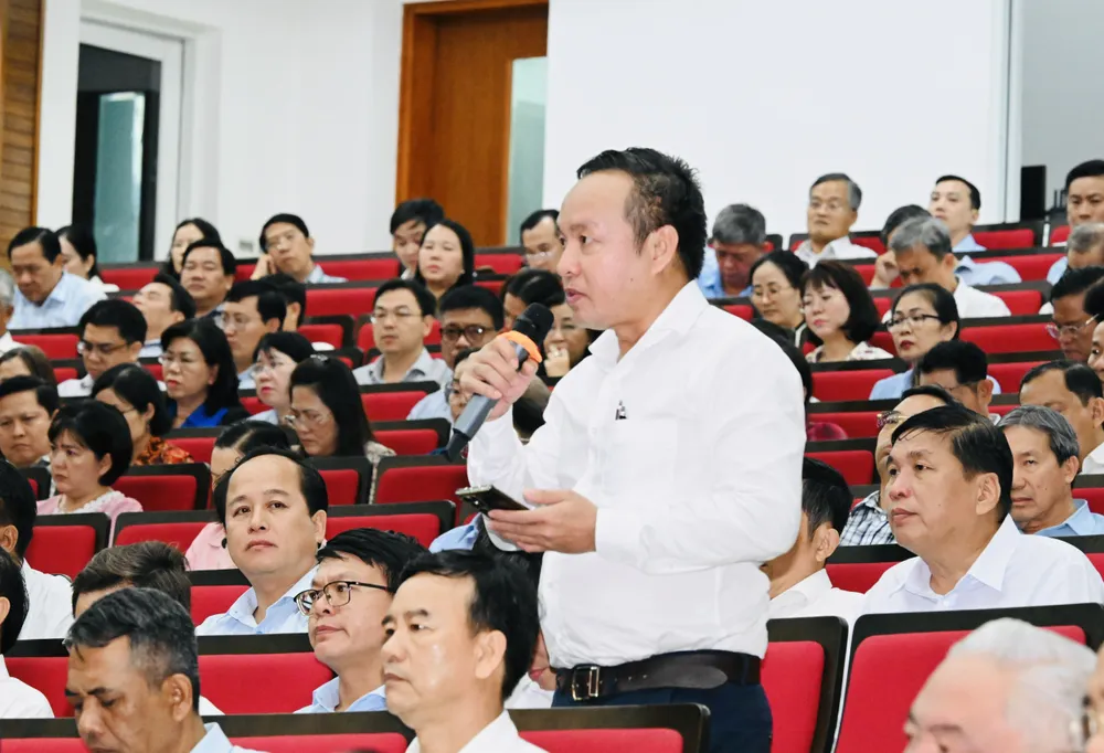 d5138d5792de13804acf.jpg