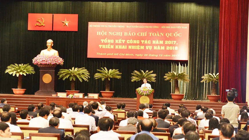 Báo chí cần khắc phục tình trạng giật gân, câu khách xa rời tôn chỉ mục đích ảnh 1