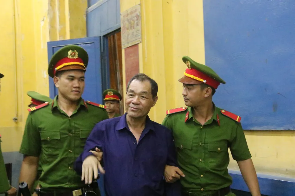 Xét xử vụ án Phạm Công Danh và đồng bọn giai đoạn 2: Tuyên trả hồ sơ để điều tra bổ sung ảnh 2