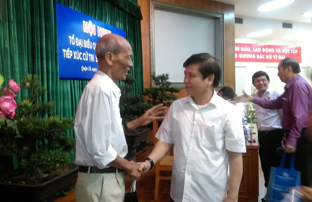 Làm gì thì làm, lợi ích quốc gia vẫn phải đặt trên hết ảnh 2