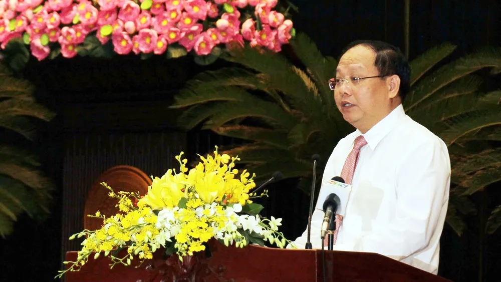 Đồng chí Tất Thành Cang phát biểu tại buổi lễ. Ảnh: DŨNG PHƯƠNG