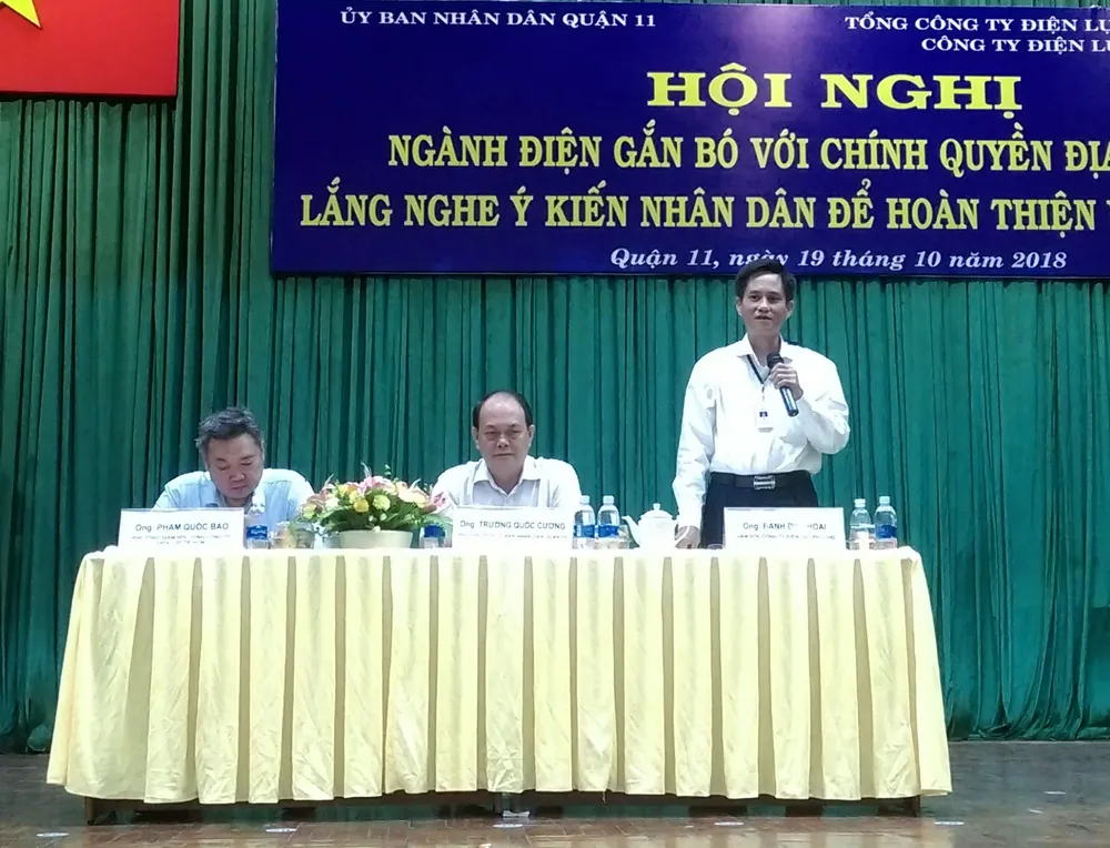 Người dân góp ý để hoàn thiện ngành điện ảnh 1