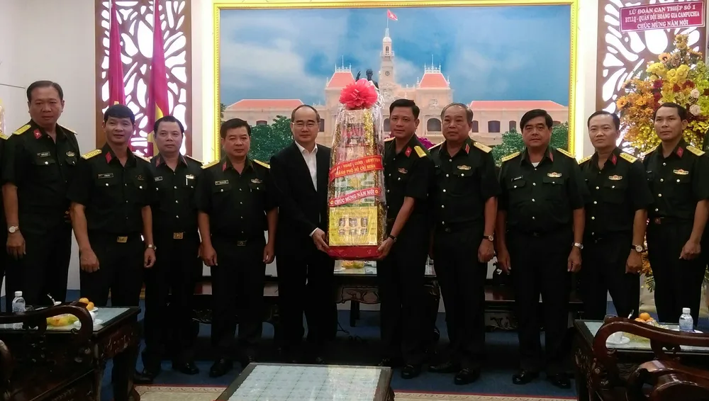 Đảm bảo an ninh trật tự để người dân thành phố vui tết trọn vẹn ảnh 3