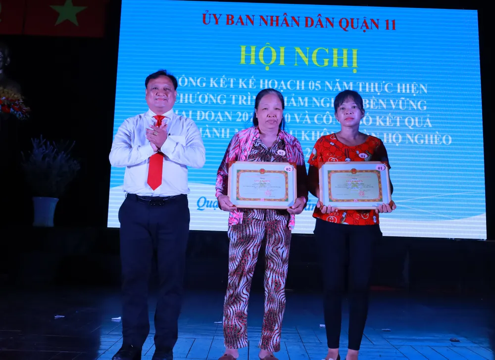 Quận 11 hoàn thành mục tiêu không còn hộ nghèo theo chuẩn nghèo thành phố giai đoạn 2019-2020 ảnh 3