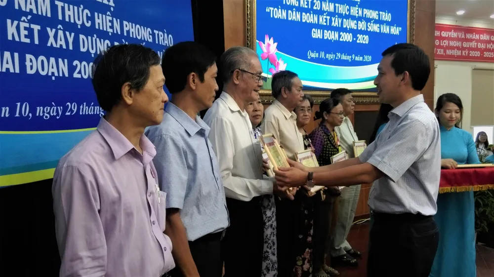 Phát huy sức mạnh tổng hợp trong xây dựng đời sống văn hóa ảnh 2