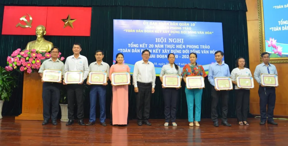 Phát huy sức mạnh tổng hợp trong xây dựng đời sống văn hóa ảnh 1