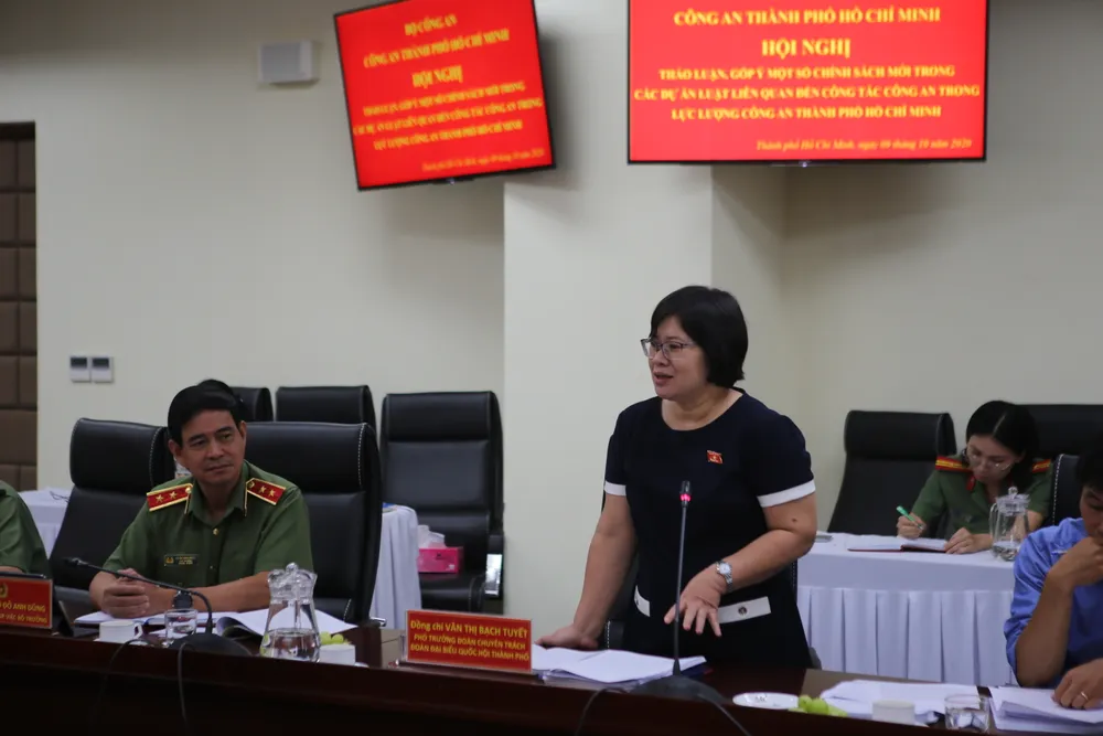 Bỏ sổ hộ khẩu, nhưng sửa luật đồng bộ để không gây phiền hà cho người dân ảnh 3