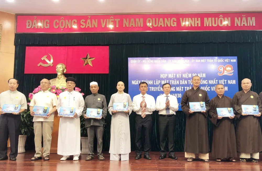 Phát huy sức mạnh khối đại đoàn kết toàn dân dưới sự lãnh đạo của Đảng ảnh 2