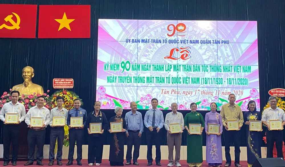 Phát huy sức mạnh khối đại đoàn kết toàn dân dưới sự lãnh đạo của Đảng ảnh 5