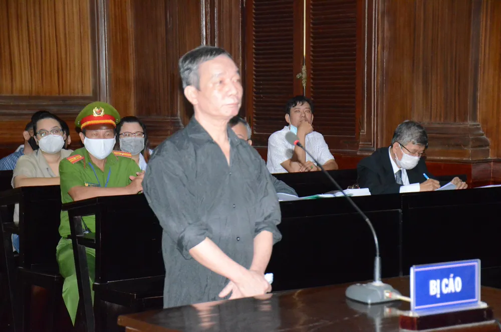 Tuyên truyền chống Nhà nước, Phạm Chí Dũng lãnh 15 năm tù ảnh 4