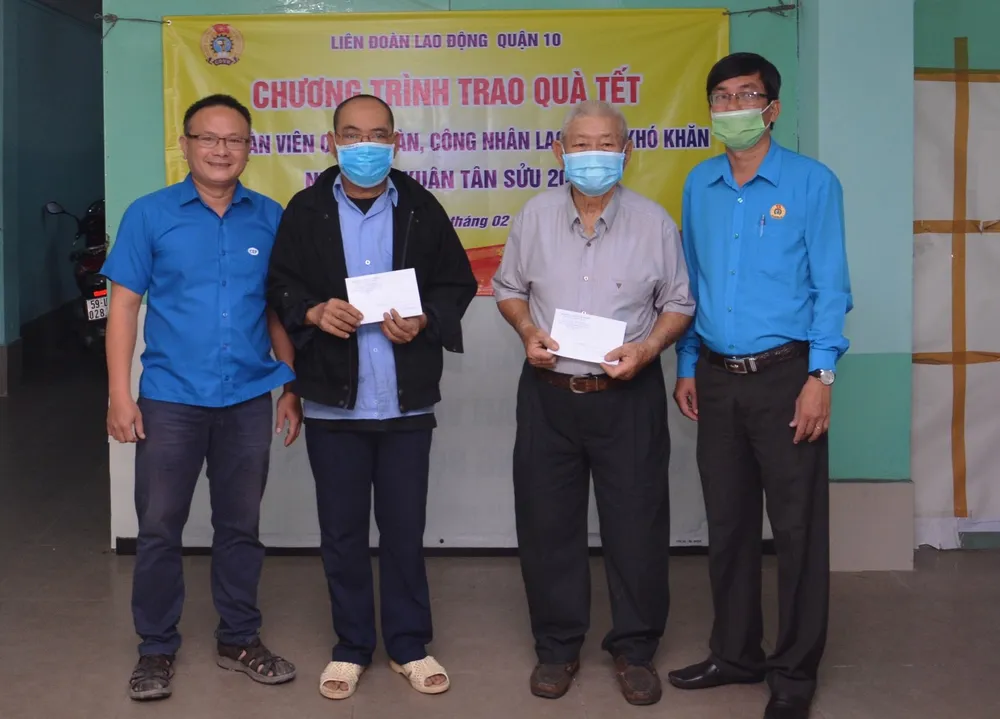 Nhiều hoạt động chăm lo đoàn viên công đoàn, công nhân lao động khó khăn ảnh 1