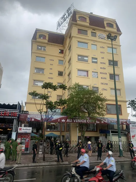 Trả hồ sơ để điều tra bổ sung vụ lừa đảo tại Công ty CP địa ốc Alibaba ảnh 1